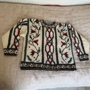 Icelandic Design Heavy Knit Wool Sweater Size Small